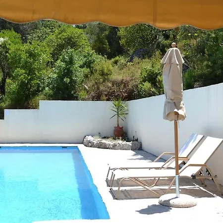 Vila With Heated Pool And Sea View *