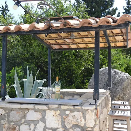 With Heated Pool And Sea View Nikiana